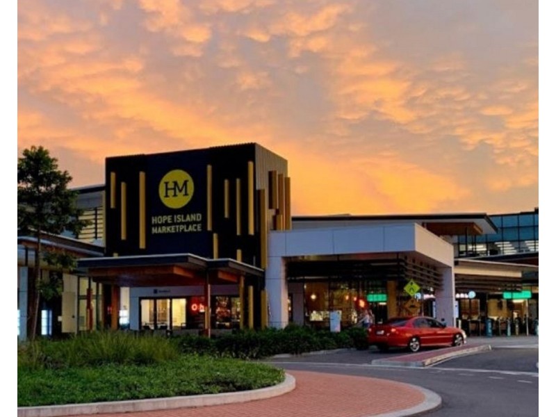 4/1 Mervyn Thomas Drive, Hope Island QLD 4212