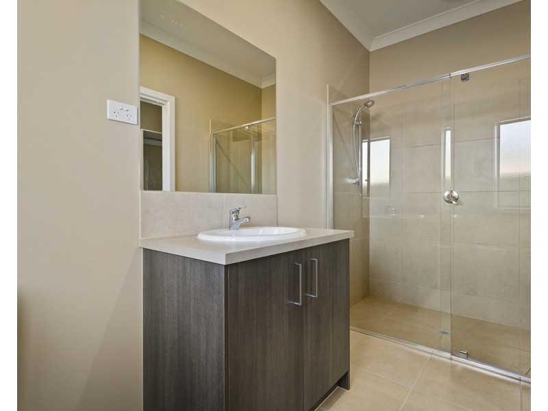 12 Selwood Road, Mickleham VIC 3064