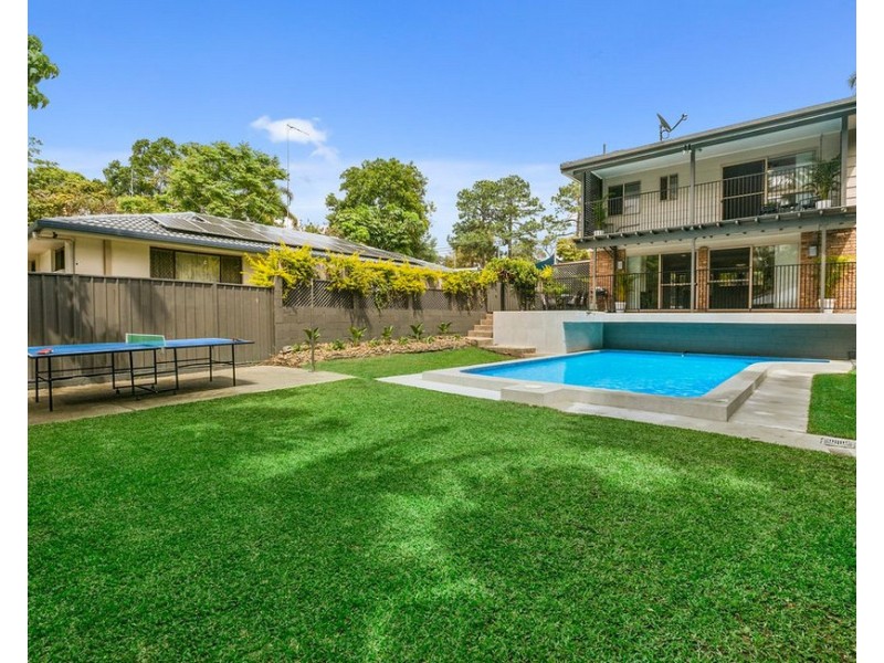 38 Dandar Drive, Southport QLD 4215