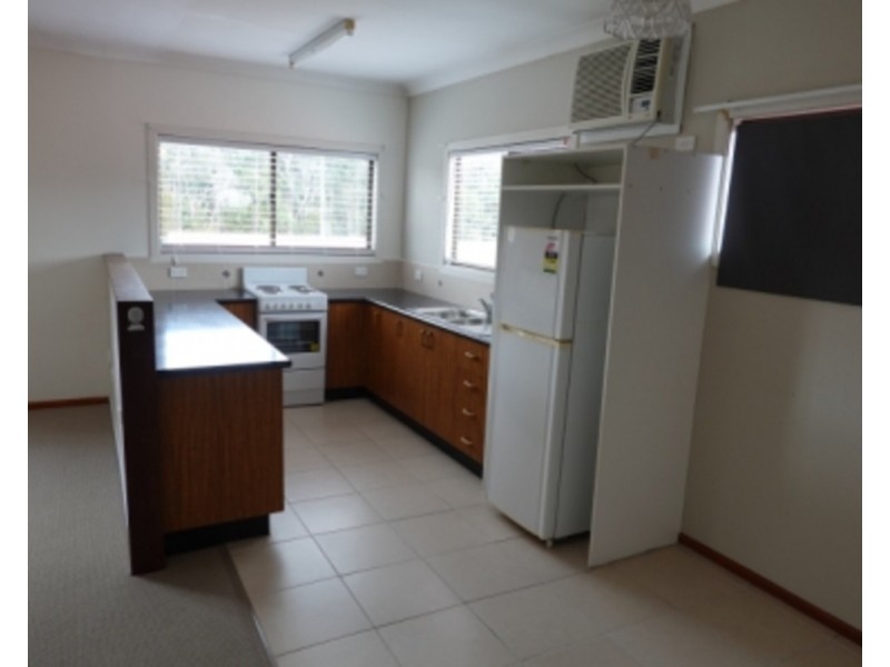 4/44 Rickertt Road, Wakerley QLD 4154