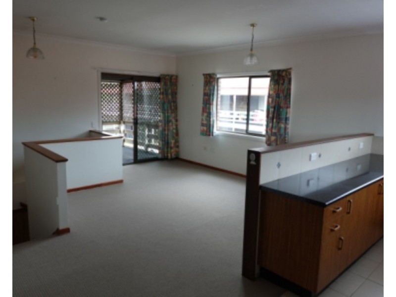 4/44 Rickertt Road, Wakerley QLD 4154