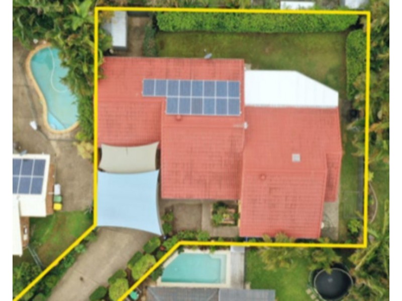 22 Frankston Court, Robina QLD 4226
