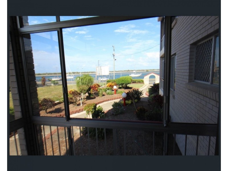 3/282 Marine Parade, Labrador QLD 4215