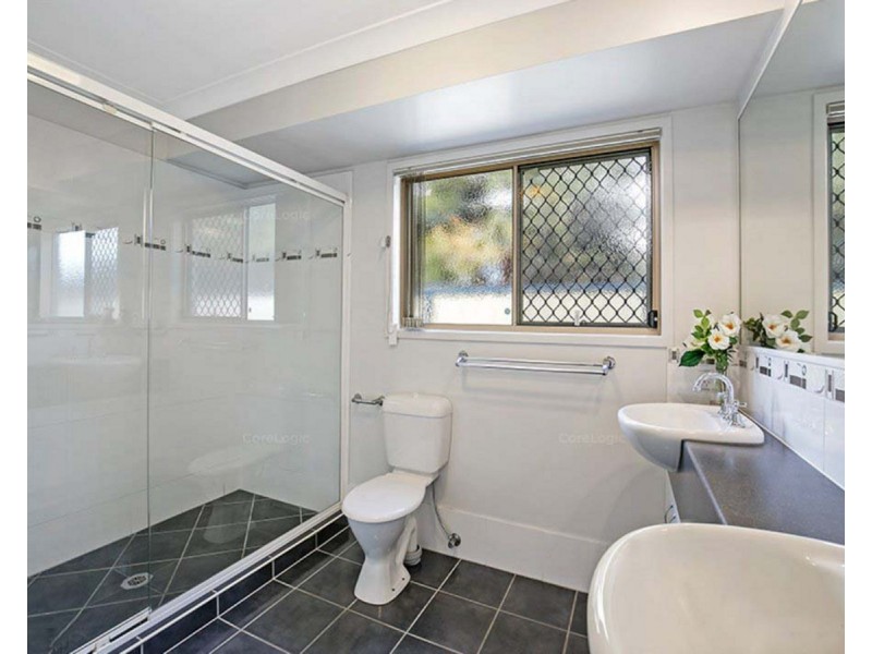 2/4 Harley Street, Shailer Park QLD 4128