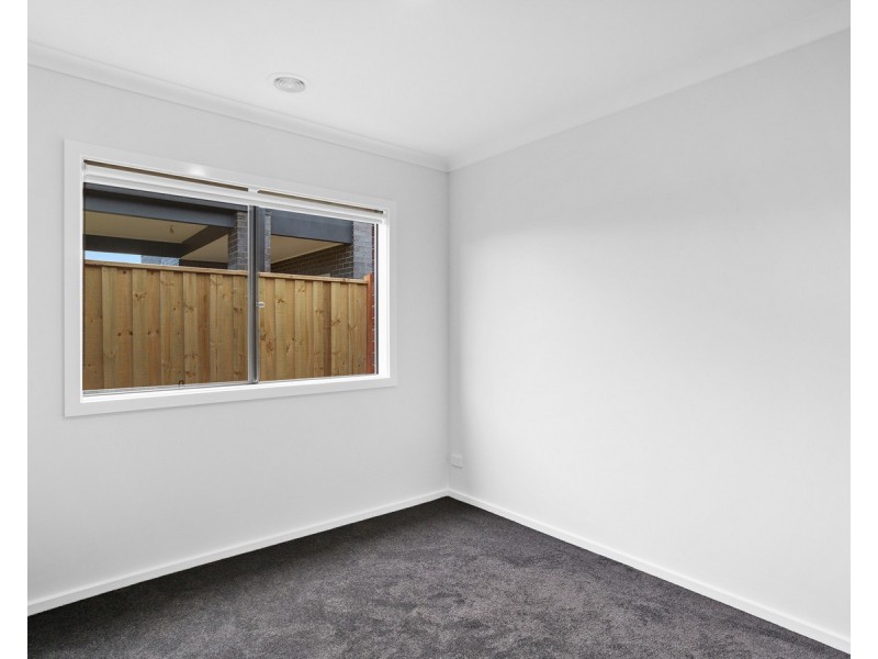 11 Lilium Street, Diggers Rest VIC 3427