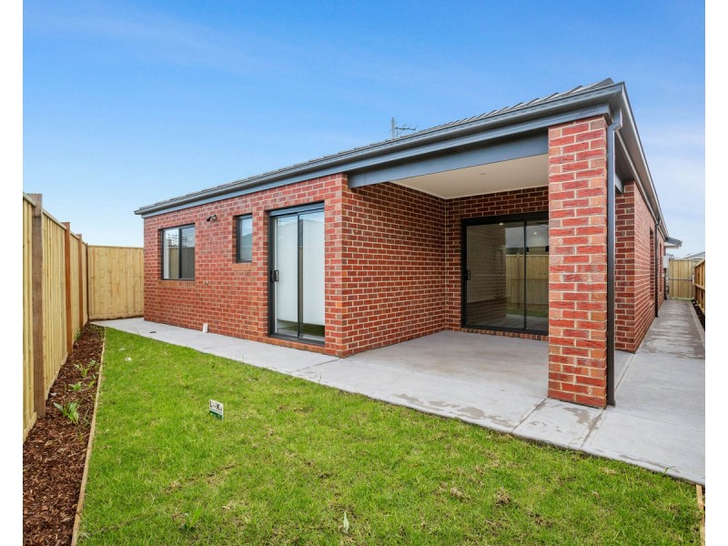11 Lilium Street, Diggers Rest VIC 3427
