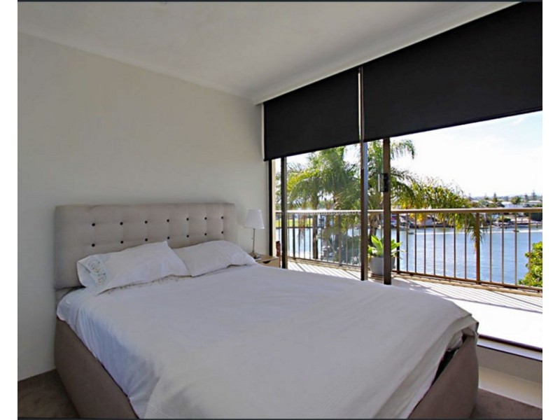 7/2916 Gold Coast Highway, Surfers Paradise QLD 4217