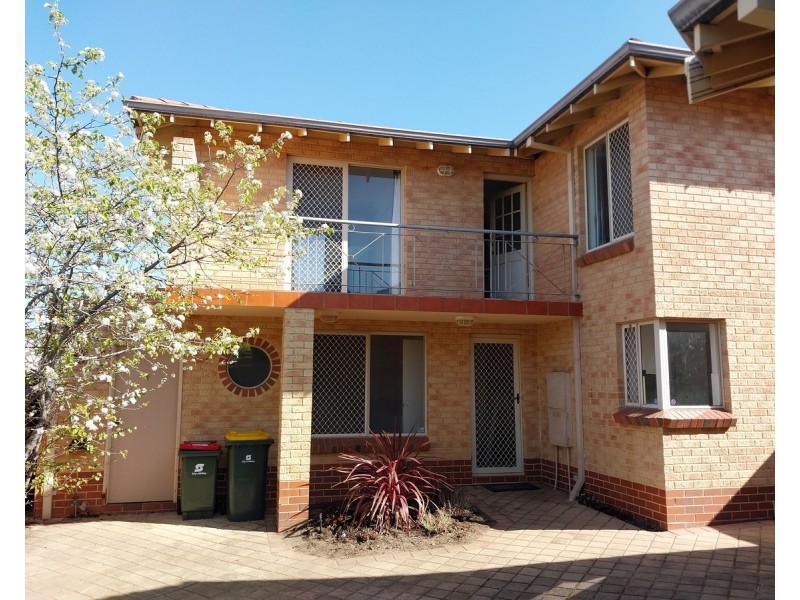 4/58 Kinsella Street, Joondanna WA 6060