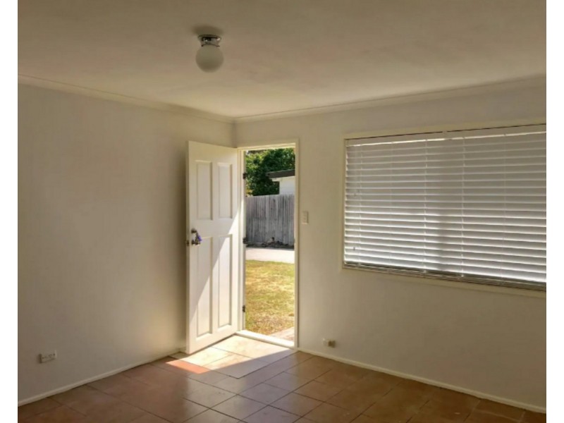 32 Strathallen Drive, Boronia Heights QLD 4124