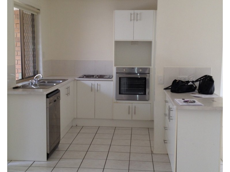 6 Pascali Court, Varsity Lakes QLD 4227