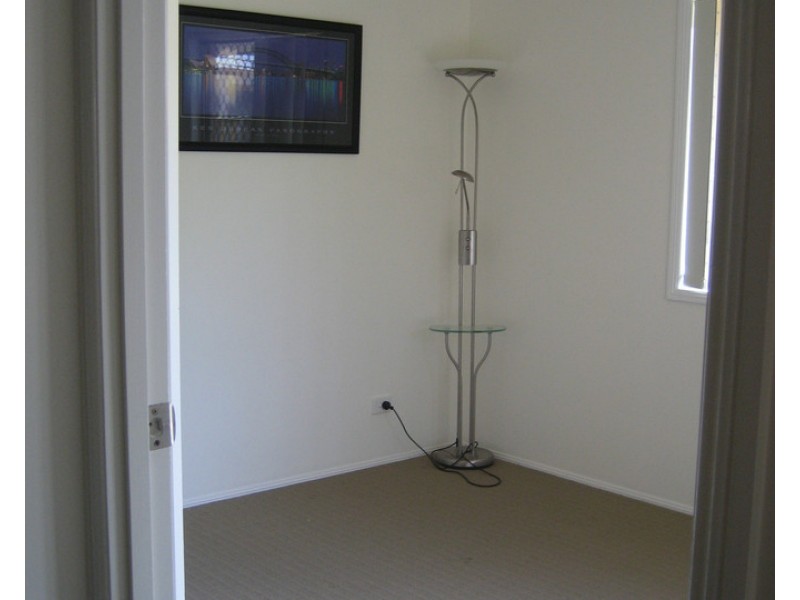 6 Pascali Court, Varsity Lakes QLD 4227