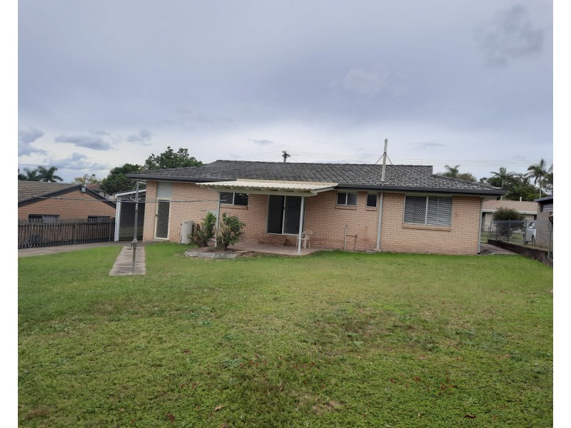 9 Clarinda Avenue, Springwood QLD 4127