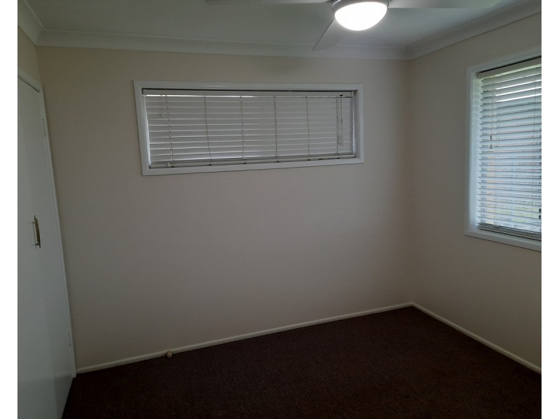 9 Clarinda Avenue, Springwood QLD 4127