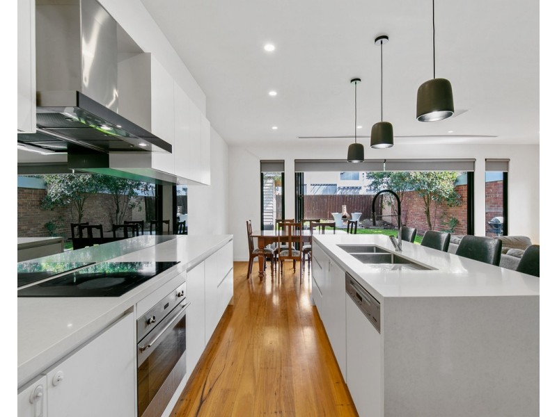 9 Lae Street, West Footscray VIC 3012