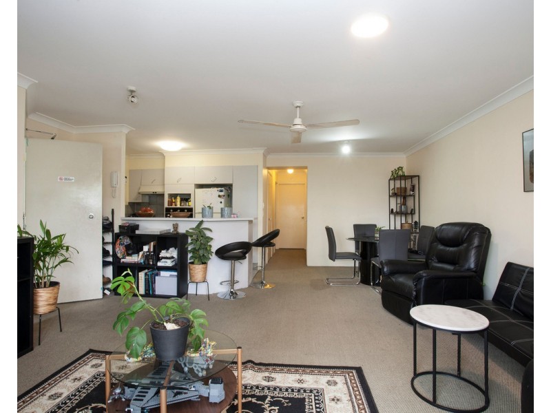 41/32-42 Beach Parade, Surfers Paradise QLD 4217