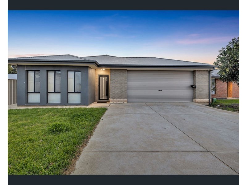 13 Carmelina Court, Parafield Gardens SA 5107