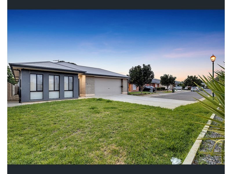 13 Carmelina Court, Parafield Gardens SA 5107