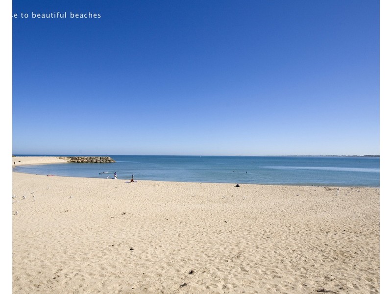 24 Carnarvon Way, Erskine WA 6210