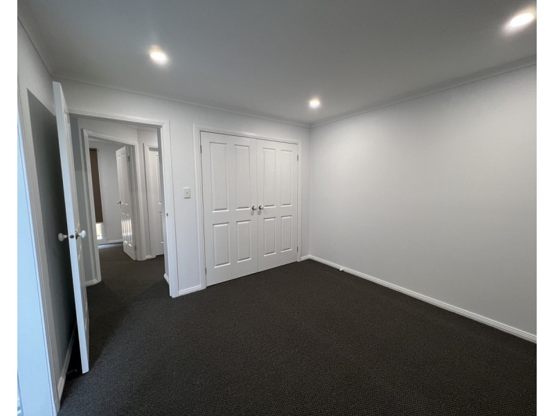 1/180 Merton Street, Altona Meadows VIC 3028