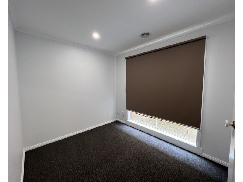 1/180 Merton Street, Altona Meadows VIC 3028