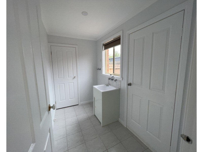 1/180 Merton Street, Altona Meadows VIC 3028