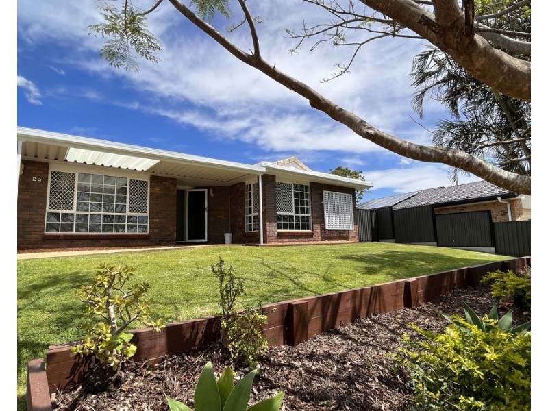 29 Spurs Drive, Wellington Point QLD 4160