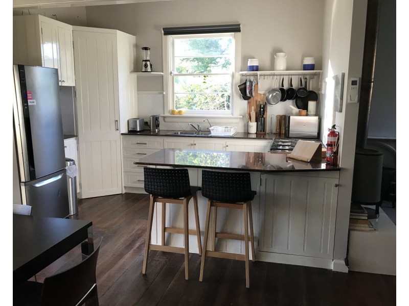 33 Moss Vale Road, Kangaroo Valley NSW 2577