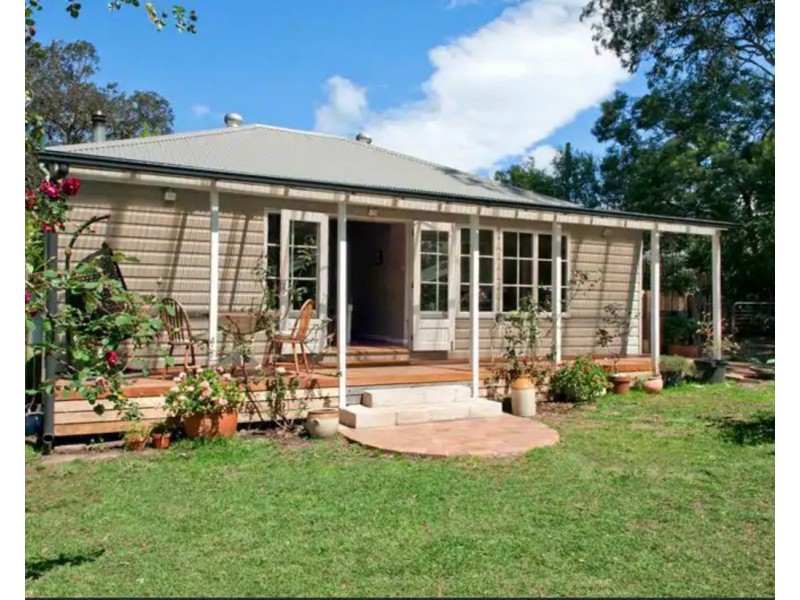 33 Moss Vale Road, Kangaroo Valley NSW 2577