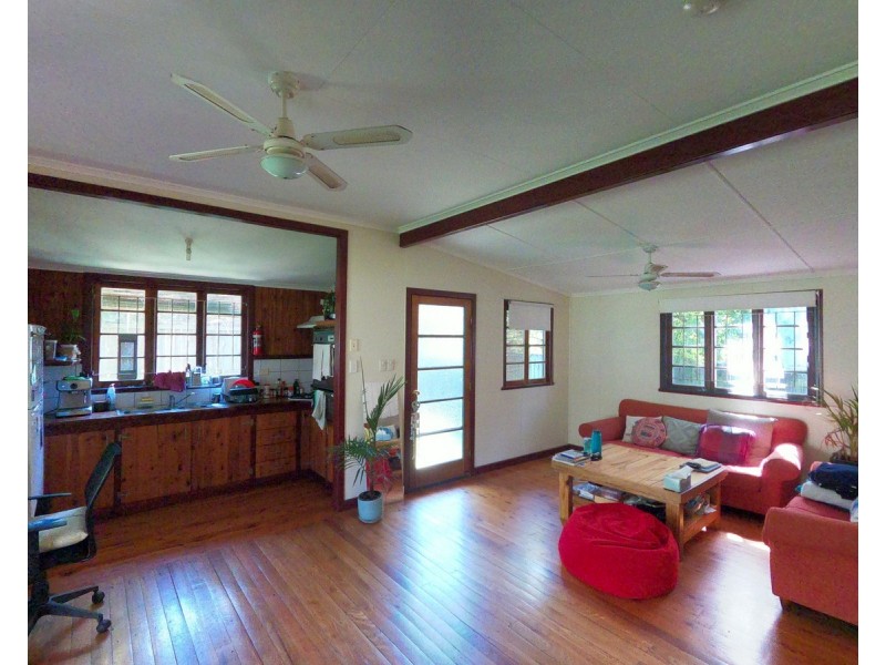 24 Franklin Street, Highgate Hill QLD 4101