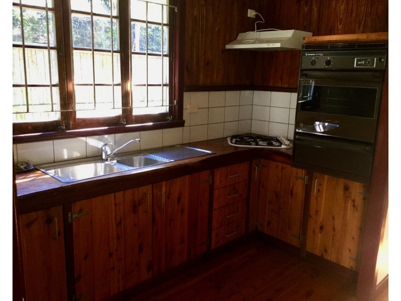 24 Franklin Street, Highgate Hill QLD 4101