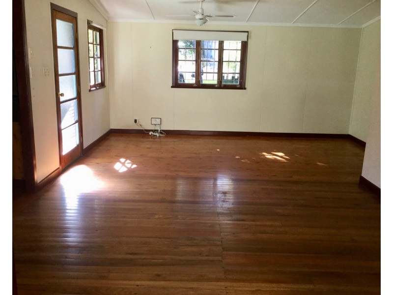 24 Franklin Street, Highgate Hill QLD 4101