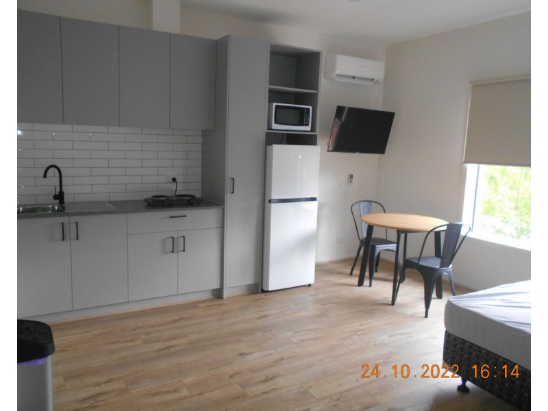 5/42 Lightwood Drive, Ferntree Gully VIC 3156