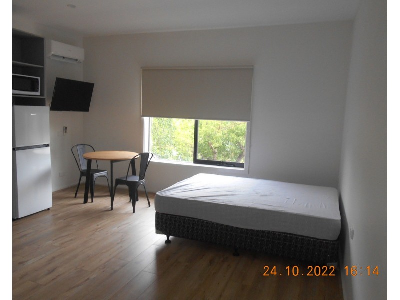 5/42 Lightwood Drive, Ferntree Gully VIC 3156