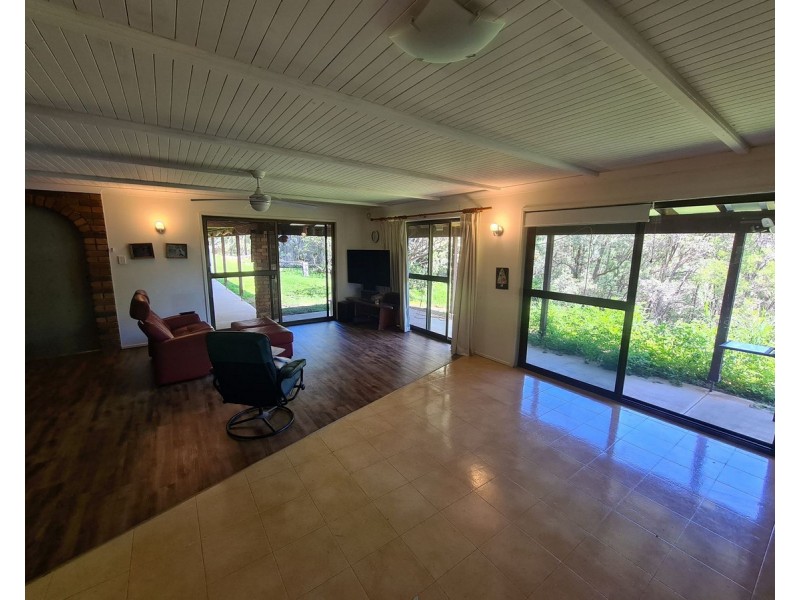 142 Rosemount Drive, Willow Vale QLD 4209