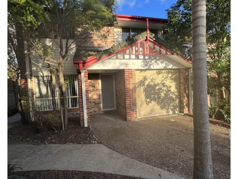 3/8 Juniper Court, Beenleigh QLD 4207