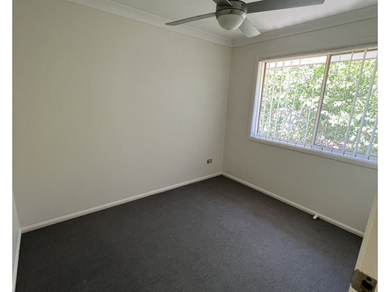3/8 Juniper Court, Beenleigh QLD 4207