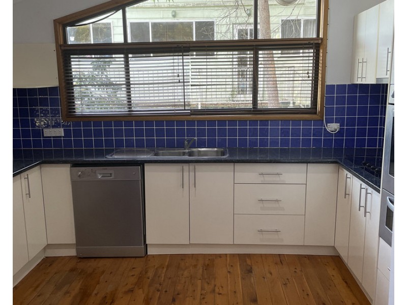 6 Timbertop Drive, Umina Beach NSW 2257