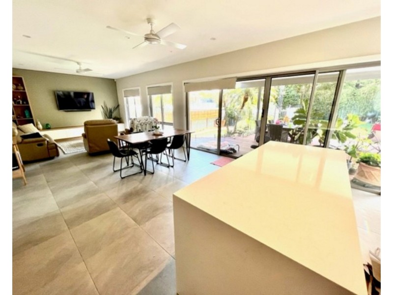 13 Barjadda Avenue, Sylvania NSW 2224