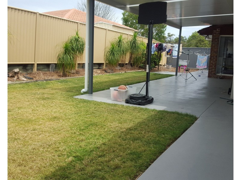 1 Northbrook Street, Sinnamon Park QLD 4073