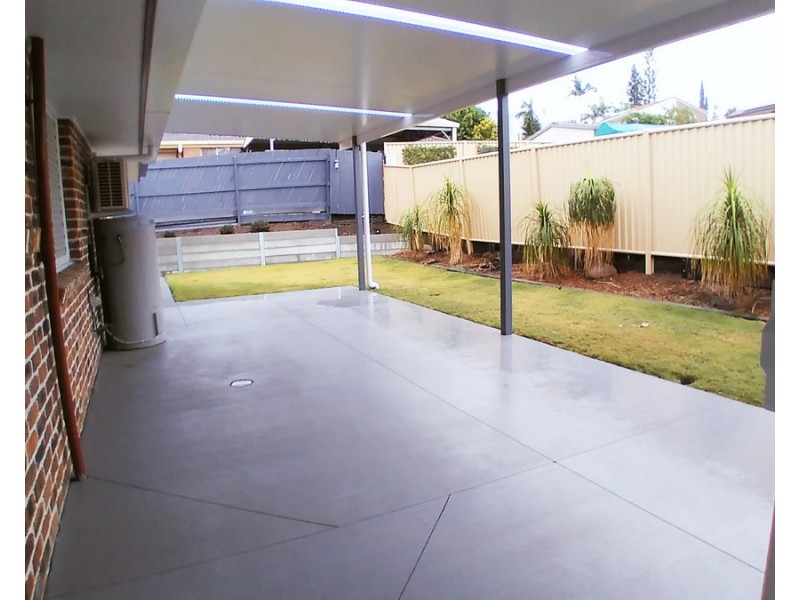 1 Northbrook Street, Sinnamon Park QLD 4073