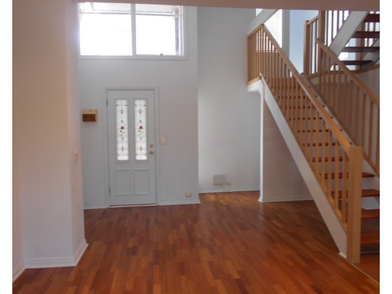 2/211 Nicholson Street, Brunswick East VIC 3057