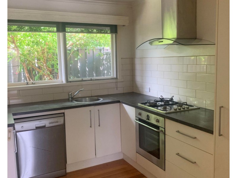 2/24 Turnham Avenue, Rosanna VIC 3084