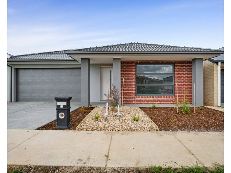 27 Grevillea Drive, Mount Duneed VIC 3216