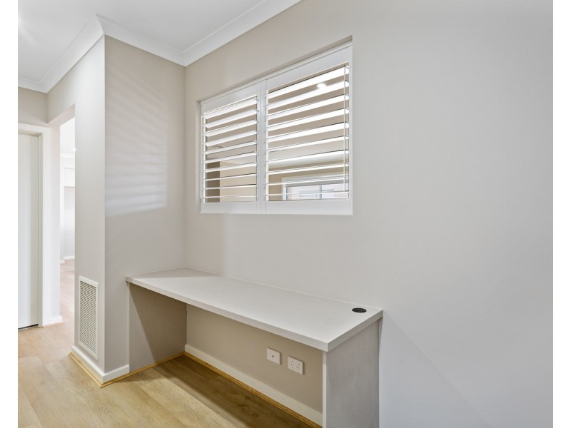 27 Grevillea Drive, Mount Duneed VIC 3216