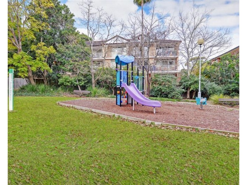 2/2-4 Meriton Street, Gladesville NSW 2111