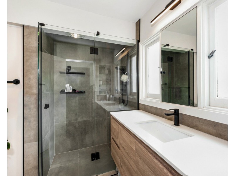 25 Grey Street, East Melbourne VIC 3002