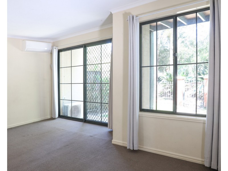26/18 Tallebudgera Creek Road, Burleigh Heads QLD 4220