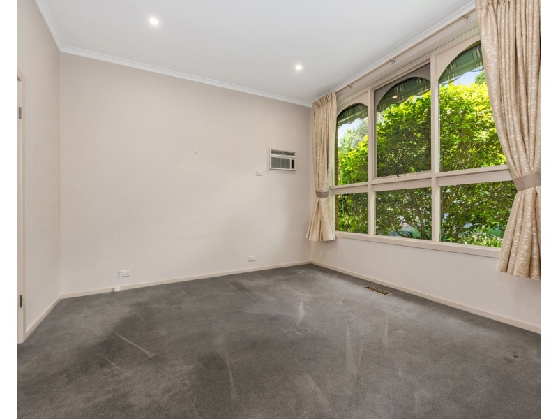 2/9 Silverdale Road, Eaglemont VIC 3084