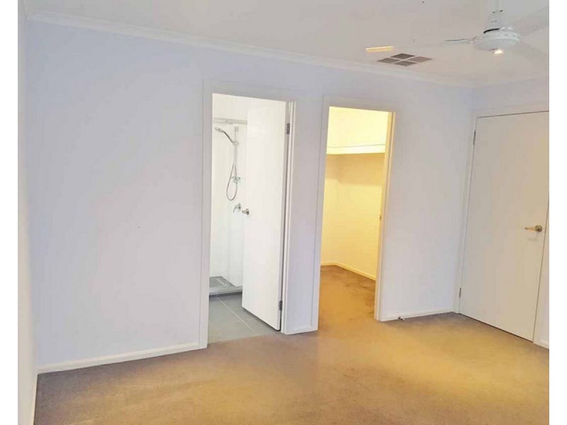 9a Scarborough Terrace, Dover Gardens SA 5048