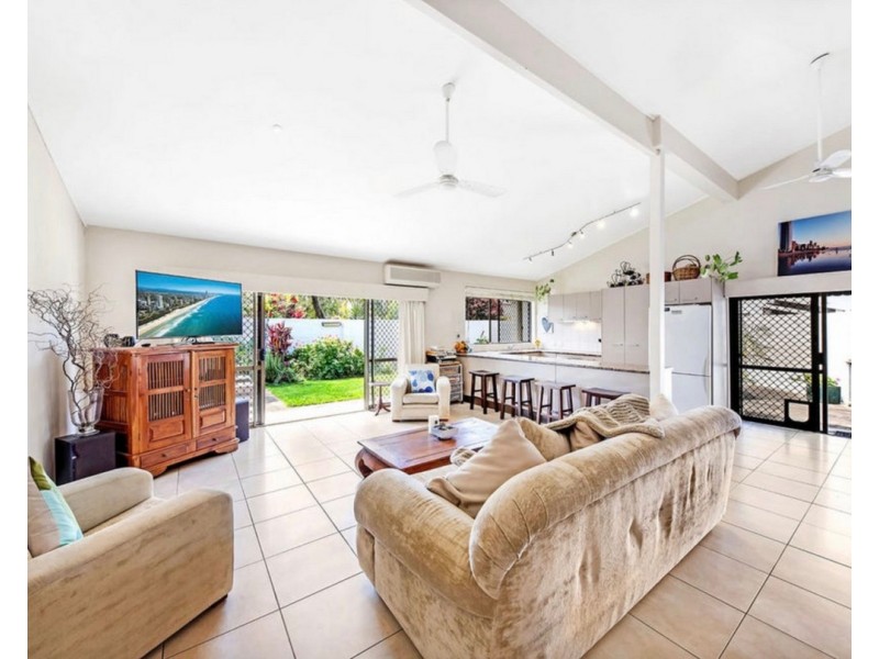 11/7 Campbell Street, Bundall QLD 4217